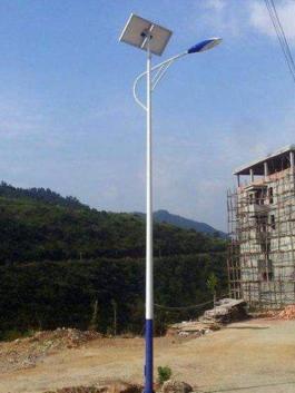 太陽能路燈